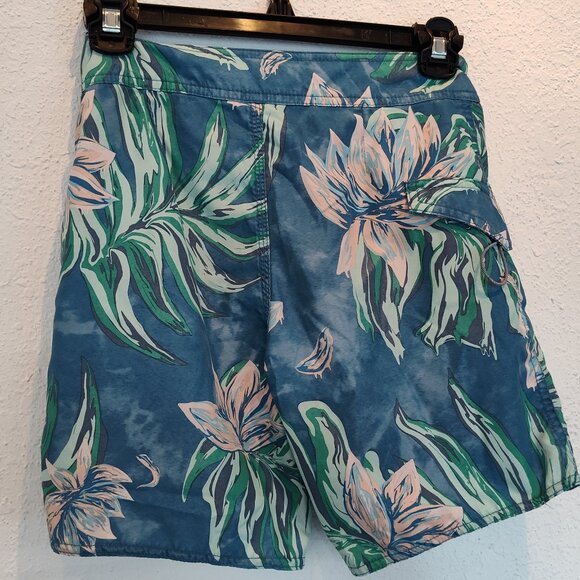 Volcom Mod-Tech, Surf Trunks, Boys & Girls Shorts, 24” - Picture 6 of 7